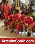 استقبال از پرسپولیس به صرف مشت و گاز اشک آور استقبال از پرسپولیس به صرف مشت و گاز اشک آور