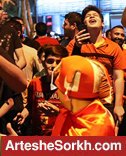 تجمع هواداران پرسپولیس در اطراف ورزشگاه فولاد شهر تجمع هواداران پرسپولیس در اطراف ورزشگاه فولاد شهر