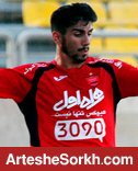 آدام در تدافعی ترین نقش ممکن آدام در تدافعی ترین نقش ممکن