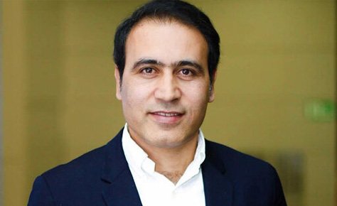به احترام مهدوی کیا کلاه از سر بردارید به احترام مهدوی کیا کلاه از سر بردارید