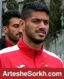 قلم قرمز کالدرون روی نام دو مدافع/ تمدید؛ دسته گل عرب! قلم قرمز کالدرون روی نام دو مدافع/ تمدید؛ دسته گل عرب!