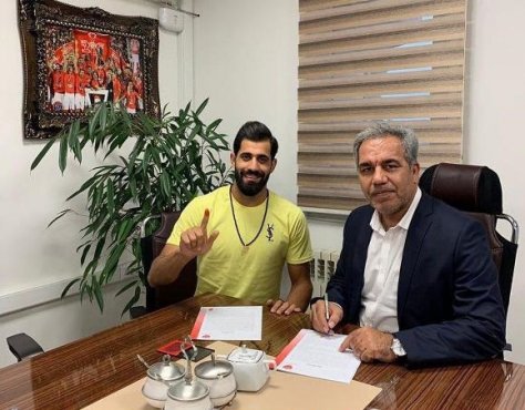 عرب و آن خودکار لعنتی/ حیف که هاشمی نسب بازنشسته شده! عرب و آن خودکار لعنتی/ حیف که هاشمی نسب بازنشسته شده!