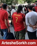 تجمع هواداران پرسپولیس در مقابل فدراسیون + عکس تجمع هواداران پرسپولیس در مقابل فدراسیون + عکس